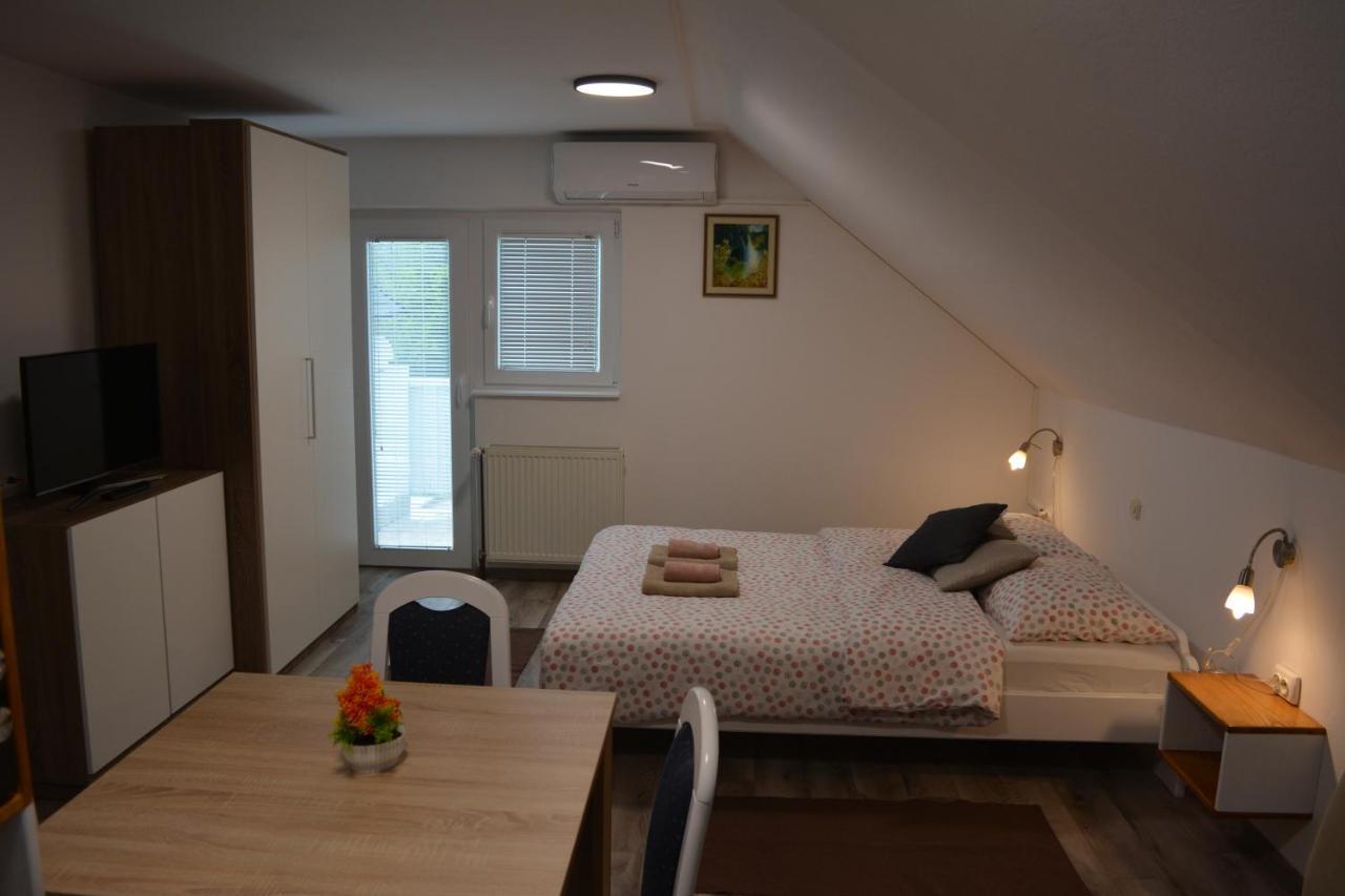 Rooms Lucijana Jezerce Dış mekan fotoğraf