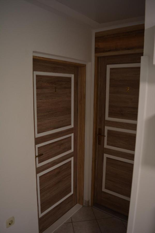 Rooms Lucijana Jezerce Dış mekan fotoğraf